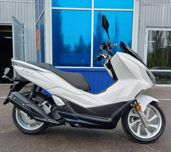 Скутер VENTO PCX 200 матовый белый (ЭПТС)